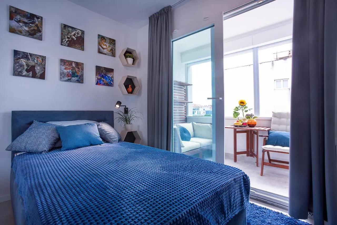Deluxe City Center Blue Apartment Split 0*,  Croatia